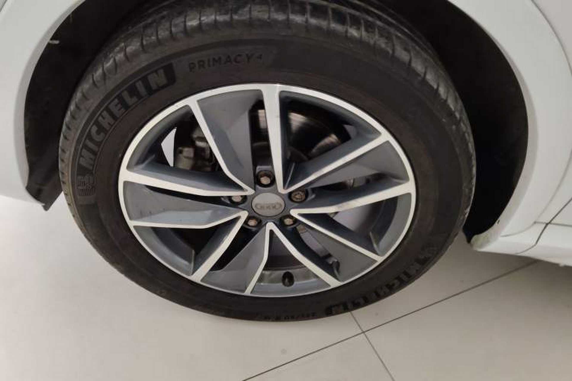 Used Audi Q3 2018 30th Anniversary Edition 35 TFSI Sport Model Left Front Wheel Hub