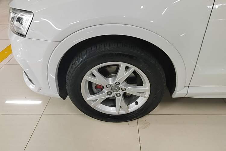 Used Audi Q3 2018 30th Anniversary Edition 35 TFSI Fashion Model Left Front Wheel Hub