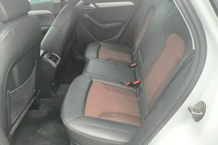 Used Audi Q3 2018 30th Anniversary Edition 35 TFSI Fashion Model Left Rear Seat