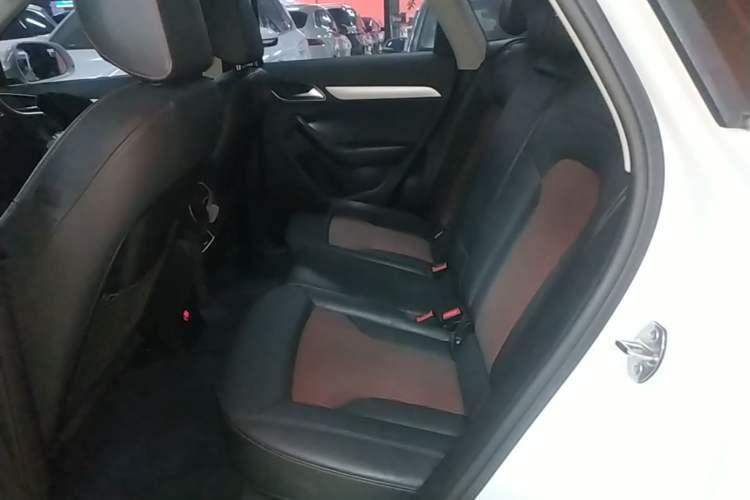 Used Audi Q3 2018 30th Anniversary Edition 30 TFSI Fashion Model Left Rear Seat