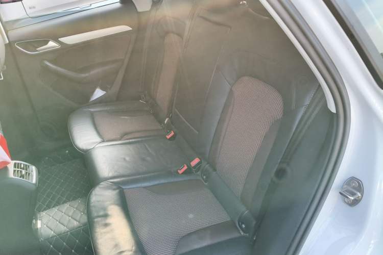Used Audi Q3 2018 30th Anniversary Edition 30 TFSI Fashion Model Left Rear Seat