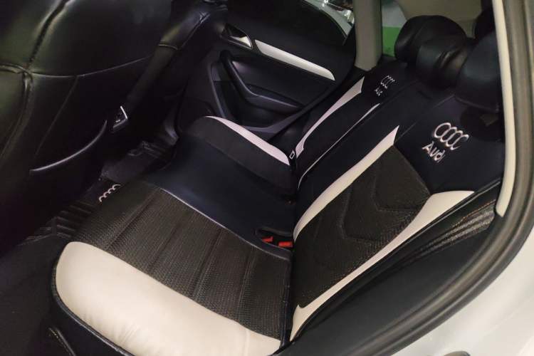 Used Audi Q3 2018 30th Anniversary Edition 35 TFSI Fashion Model Left Rear Seat