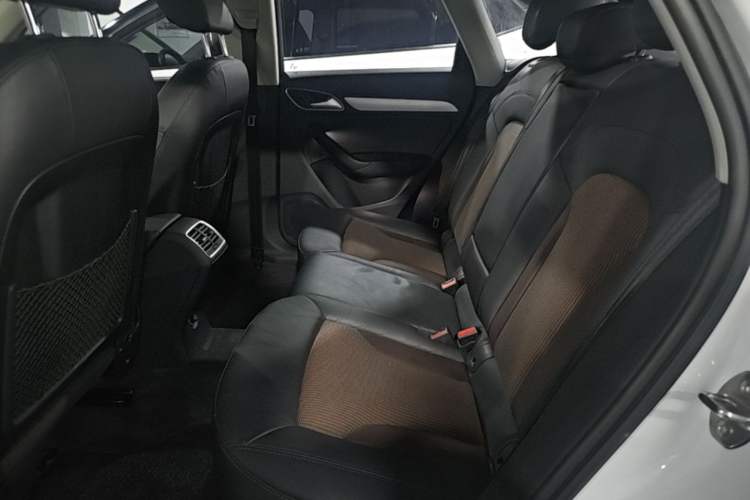 Used Audi Q3 2018 30th Anniversary Edition 30 TFSI Fashion Model Left Rear Seat
