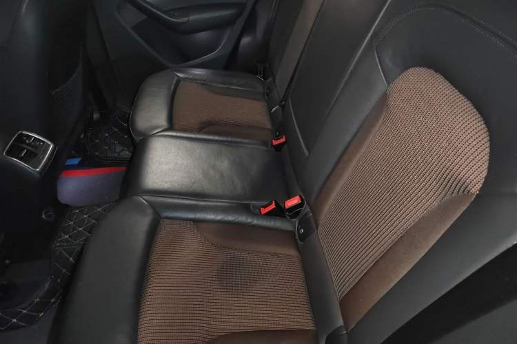 Used Audi Q3 2018 30th Anniversary Edition 30 TFSI Fashion Model Left Rear Seat