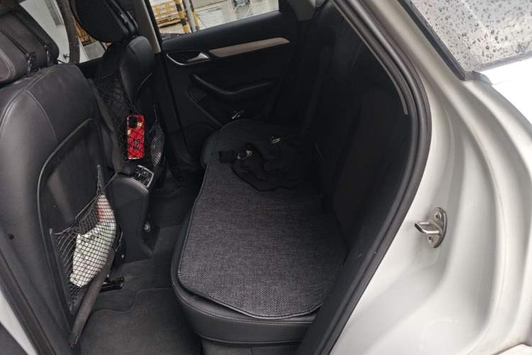 Used Audi Q3 2018 30th Anniversary Edition 30 TFSI Fashion Model Left Rear Seat