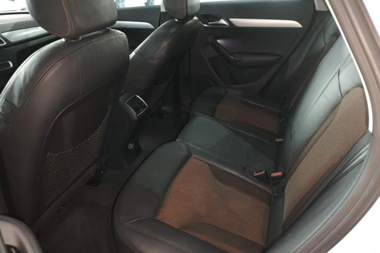 Used Audi Q3 2018 30th Anniversary Edition 30 TFSI Fashion Model Left Rear Seat
