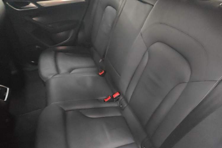 Used Audi Q3 2018 30th Anniversary Edition 30 TFSI Style Model Left Rear Seat