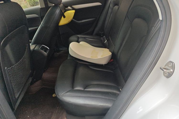 Used Audi Q3 2018 30th Anniversary Edition 30 TFSI Fashion Model Left Rear Seat