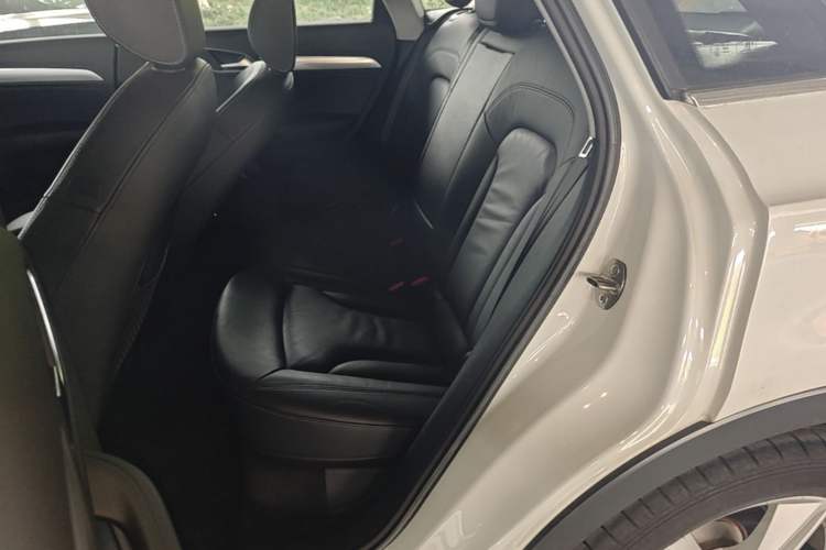 Used Audi Q3 2018 30th Anniversary Edition 30 TFSI Style Model Left Rear Seat