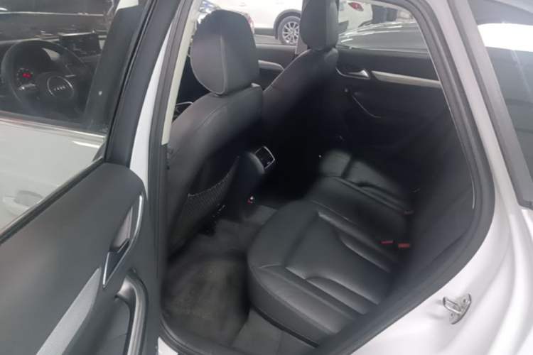 Used Audi Q3 2018 30th Anniversary Edition 30 TFSI Style Model Left Rear Seat