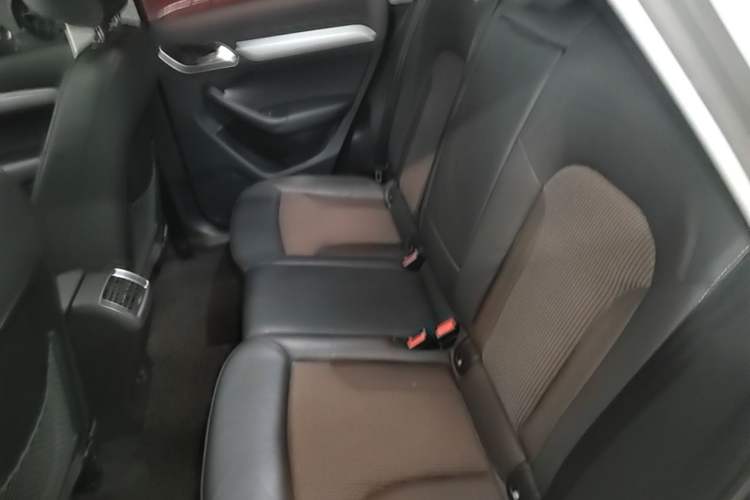 Used Audi Q3 2018 30th Anniversary Edition 30 TFSI Fashion Model Left Rear Seat