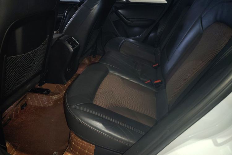 Used Audi Q3 2018 30th Anniversary Edition 30 TFSI Fashion Model Left Rear Seat