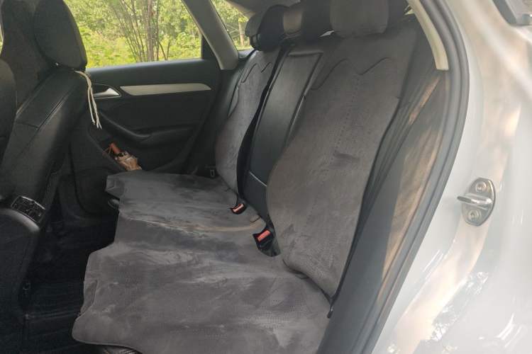 Used Audi Q3 2018 30th Anniversary Edition 30 TFSI Fashion Model Left Rear Seat