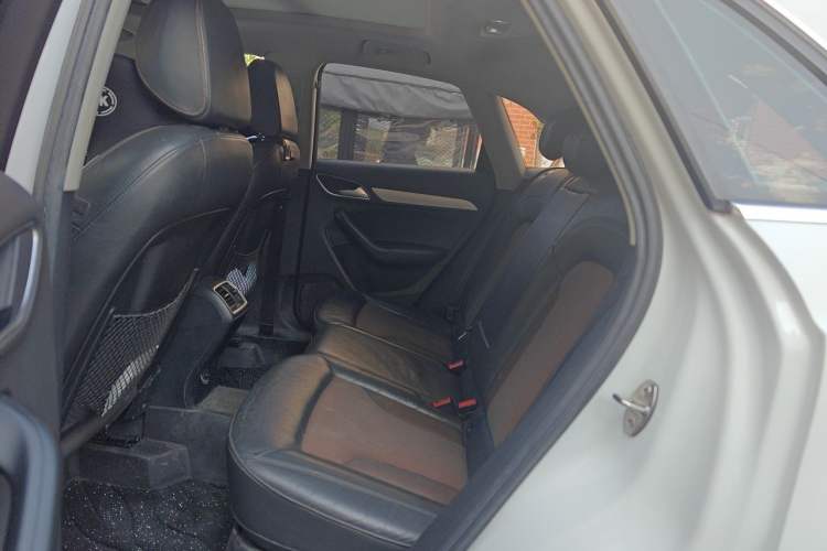 Used Audi Q3 2018 30th Anniversary Edition 30 TFSI Fashion Model Left Rear Seat