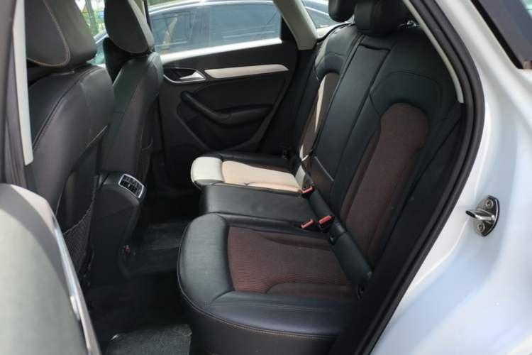 Used Audi Q3 2018 30th Anniversary Edition 30 TFSI Fashion Model Left Rear Seat
