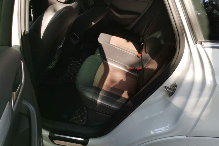 Used Audi Q3 2018 30th Anniversary Edition 35 TFSI Fashion Model Left Rear Seat
