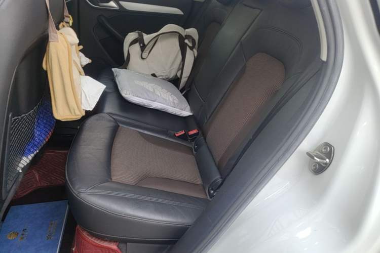 Used Audi Q3 2018 30th Anniversary Edition 30 TFSI Fashion Model Left Rear Seat
