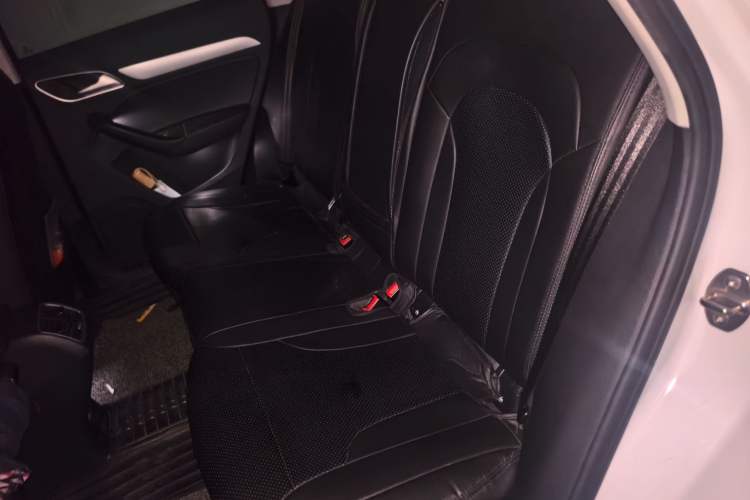 Used Audi Q3 2018 30th Anniversary Edition 30 TFSI Fashion Model Left Rear Seat