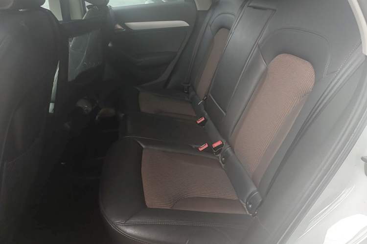 Used Audi Q3 2018 30th Anniversary Edition 30 TFSI Fashion Model Left Rear Seat