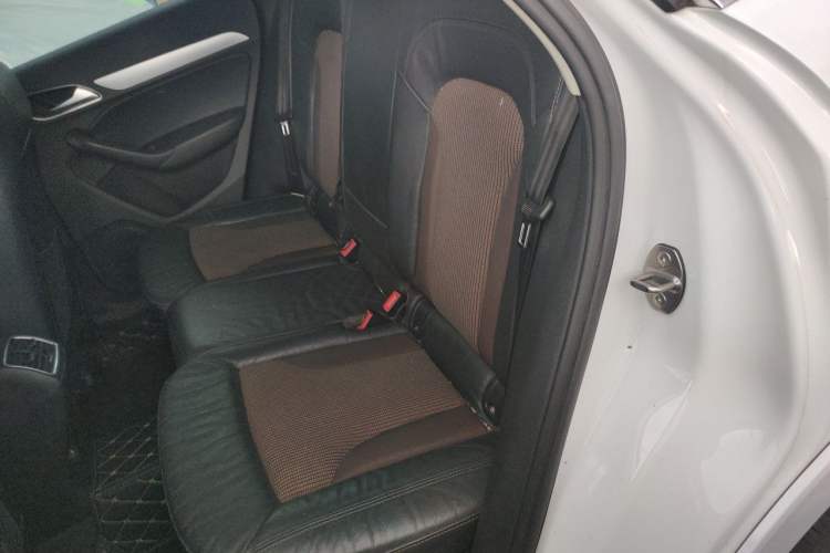 Used Audi Q3 2018 30th Anniversary Edition 30 TFSI Fashion Model Left Rear Seat