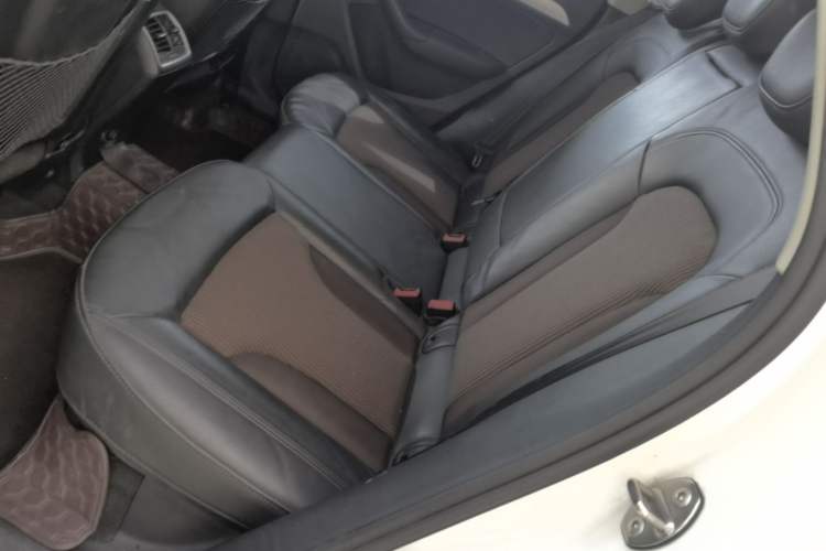 Used Audi Q3 2018 30th Anniversary Edition 30 TFSI Fashion Model Left Rear Seat