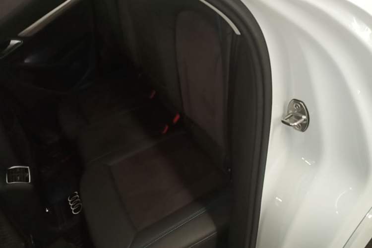 Used Audi Q3 2018 30th Anniversary Edition 35 TFSI Sport Model Left Rear Seat