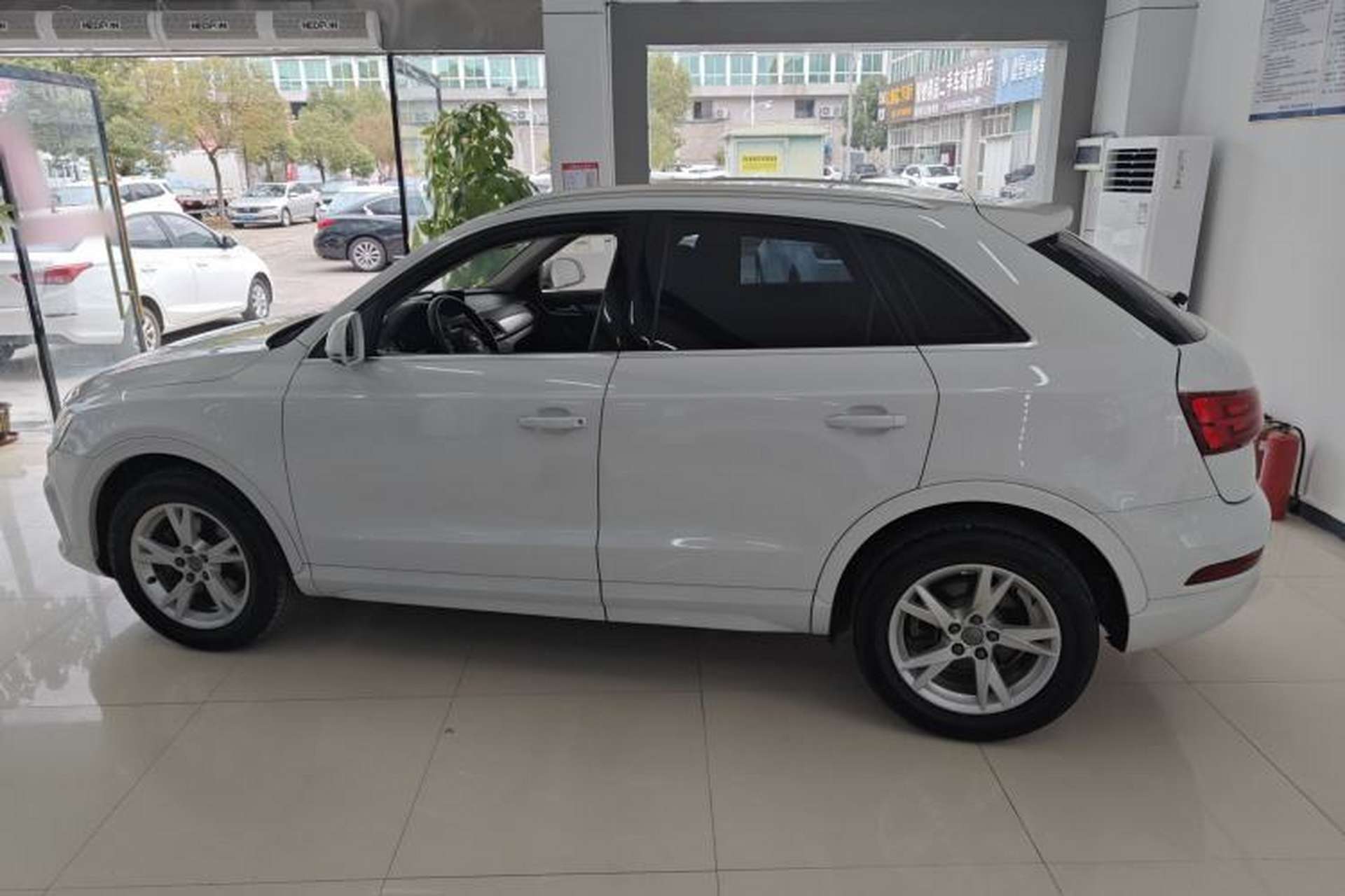 Used Audi Q3 2018 30th Anniversary Edition 35 TFSI Fashion Model Left Side