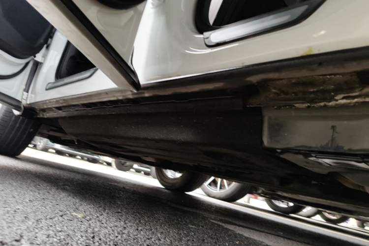 Used Audi Q3 2018 30th Anniversary Edition 35 TFSI Fashion Model Left Side Sill