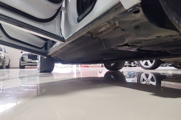 Used Audi Q3 2018 30th Anniversary Edition 30 TFSI Fashion Model Left Side Sill