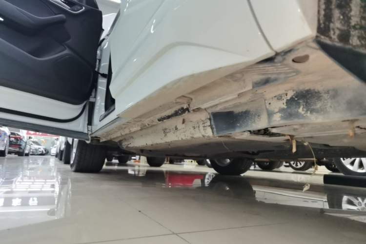 Used Audi Q3 2018 30th Anniversary Edition 35 TFSI Fashion Model Left Side Sill