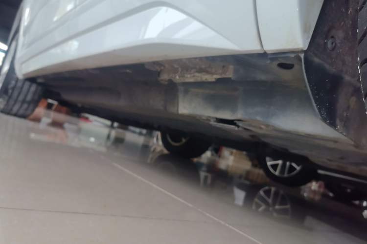 Used Audi Q3 2018 30th Anniversary Edition 30 TFSI Fashion Model Left Side Sill