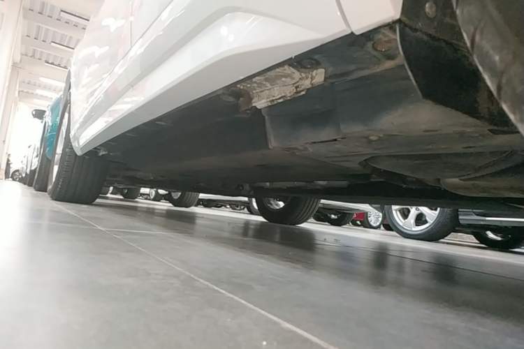 Used Audi Q3 2018 30th Anniversary Edition 30 TFSI Fashion Model Left Side Sill