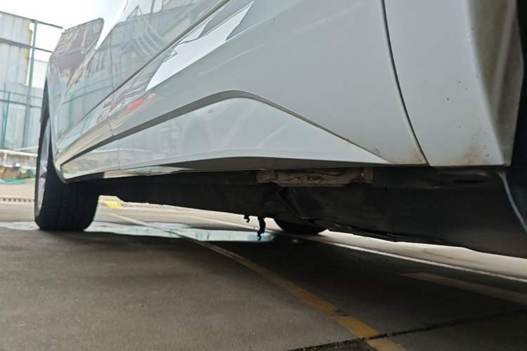 Used Audi Q3 2018 30th Anniversary Edition 30 TFSI Fashion Model Left Side Sill