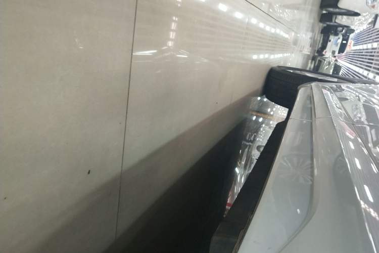 Used Audi Q3 2018 30th Anniversary Edition 35 TFSI Fashion Model Left Side Sill