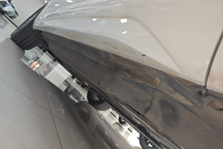Used Audi Q3 2018 30th Anniversary Edition 35 TFSI Fashion Model Left Side Sill