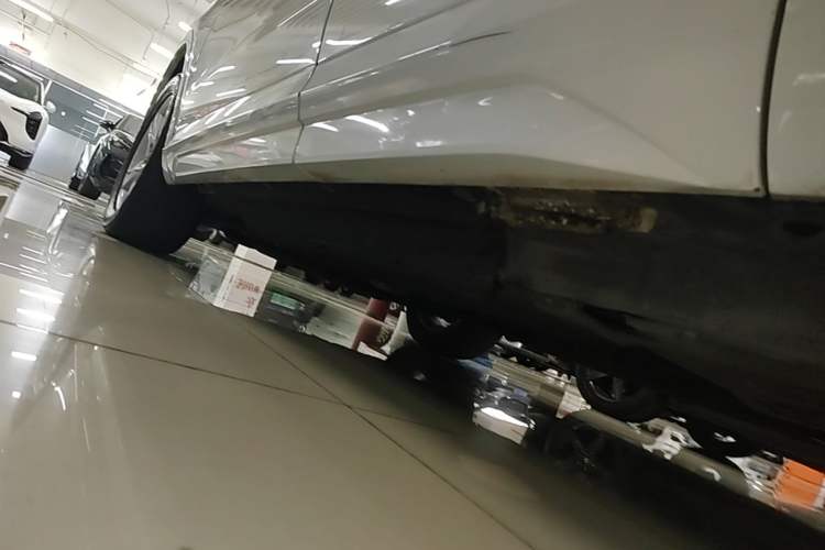 Used Audi Q3 2018 30th Anniversary Edition 35 TFSI Fashion Model Left Side Sill