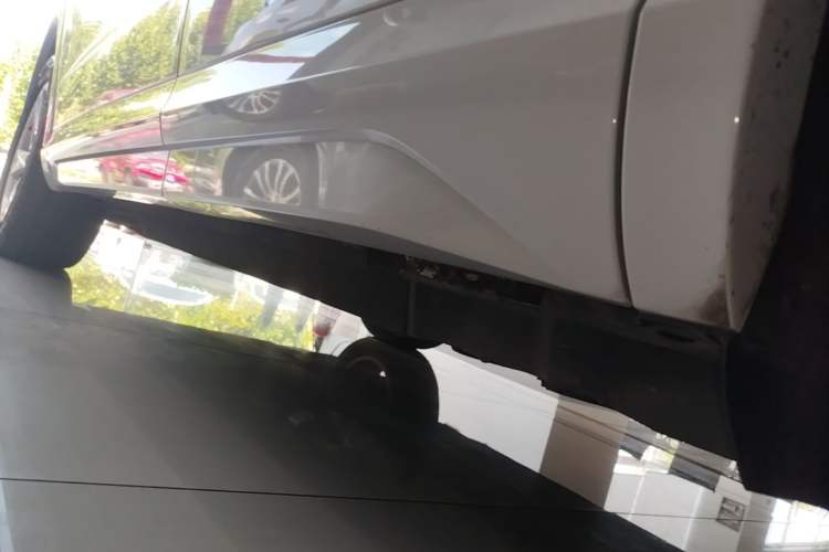 Used Audi Q3 2018 30th Anniversary Edition 30 TFSI Fashion Model Left Side Sill