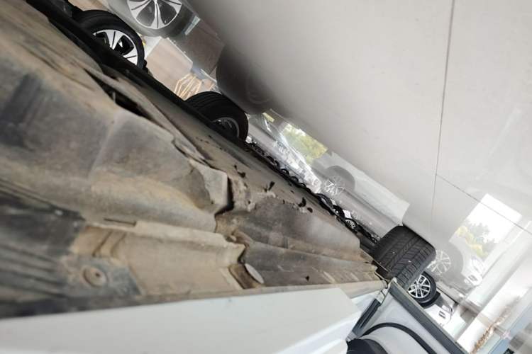Used Audi Q3 2018 30th Anniversary Edition 30 TFSI Fashion Model Left Side Sill