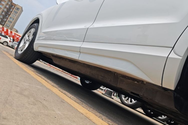 Used Audi Q3 2018 30th Anniversary Edition 35 TFSI Fashion Model Left Side Sill