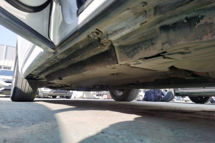 Used Audi Q3 2018 30th Anniversary Edition 30 TFSI Fashion Model Left Side Sill
