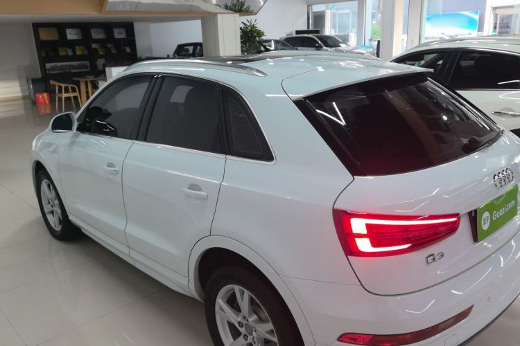Used Audi Q3 2018 30th Anniversary Edition 35 TFSI Fashion Model Left Side