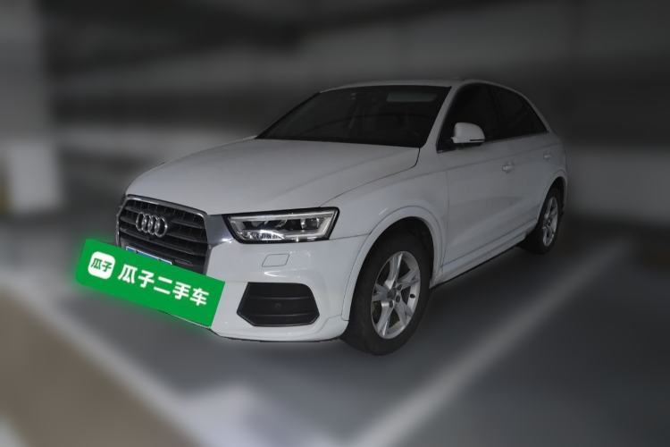 Used Audi Q3 2018 30th Anniversary Edition 30 TFSI Fashion Model Guazi used car, China used car export, Used car for sale, Used cars, Cheapest cars for sale