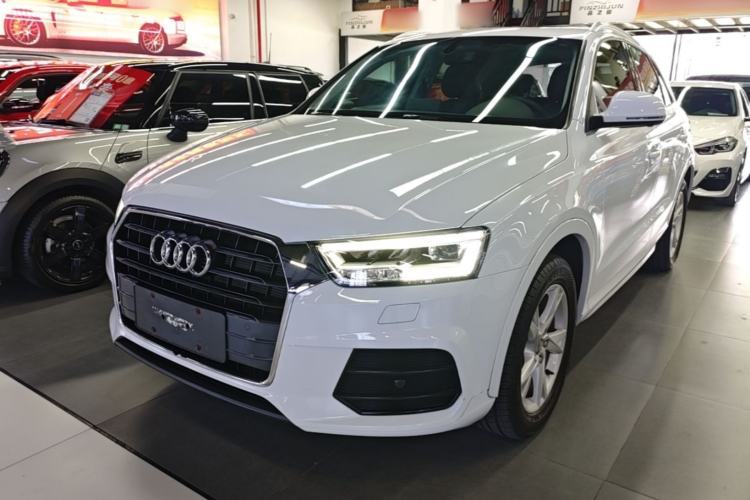 Used Audi Q3 2018 30th Anniversary Edition 30 TFSI Fashion Model Guazi used car, China used car export, Used car for sale, Used cars, Cheapest cars for sale