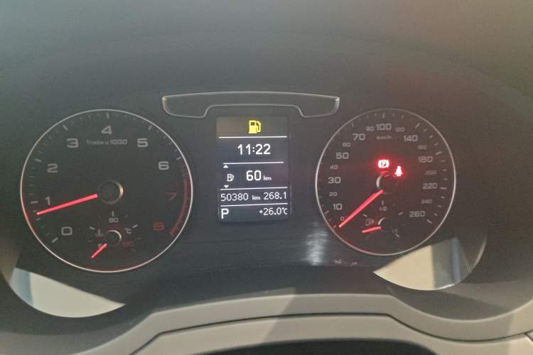 Used Audi Q3 2018 30 TFSI Fashion Edition Collector's Version Odometer Close Up