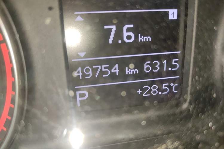 Used Audi Q3 2018 30th Anniversary Edition 30 TFSI Style Model Odometer Close Up
