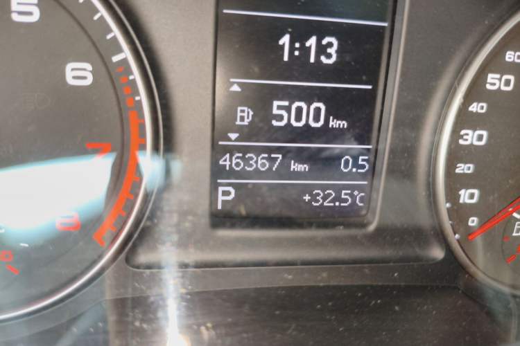 Used Audi Q3 2018 30th Anniversary Edition 35 TFSI Fashion Model Odometer Close Up