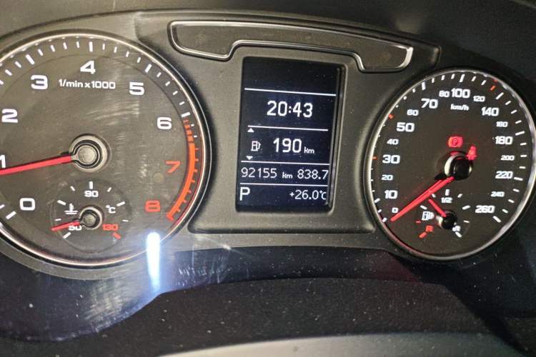 Used Audi Q3 2018 30th Anniversary Edition 30 TFSI Fashion Model Odometer Close Up