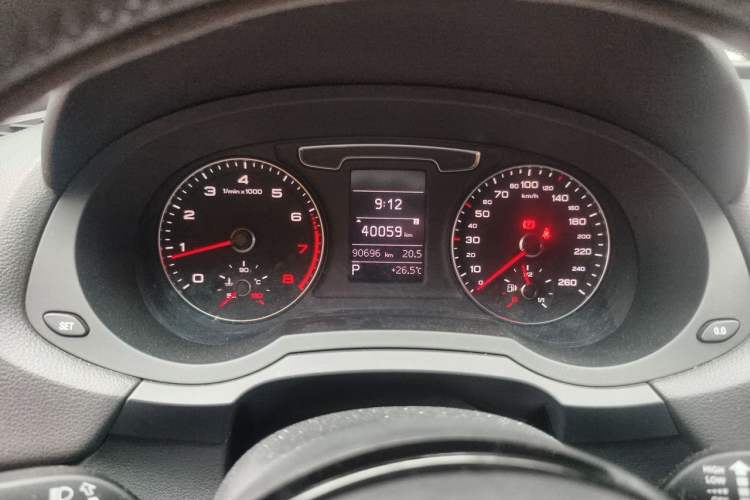 Used Audi Q3 2018 35 TFSI Fashion Edition Collector's Model Odometer Close Up