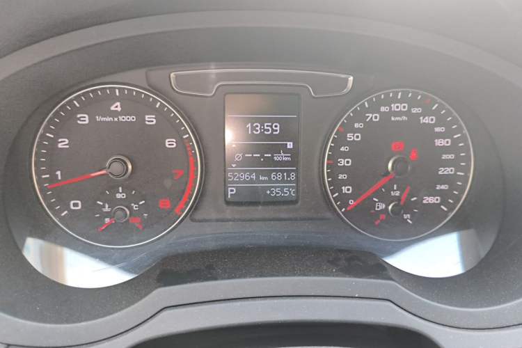 Used Audi Q3 2018 35 TFSI Fashion Edition Collector's Model Odometer Close Up