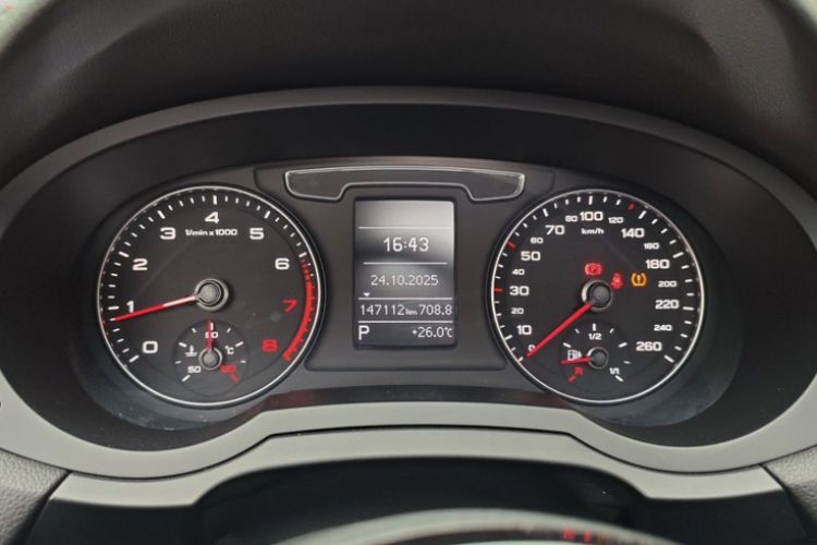 Used Audi Q3 2018 35 TFSI Fashion Edition Collector's Model Odometer Close Up